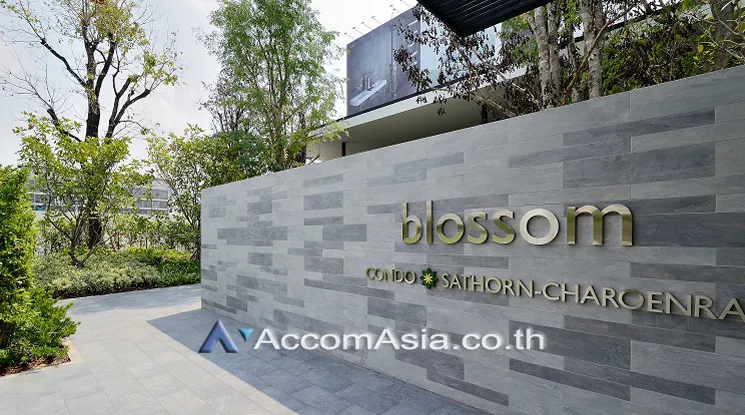  2 br Condominium For Rent in Sathorn ,Bangkok BTS Surasak at Blossom Condo Sathorn AA37089