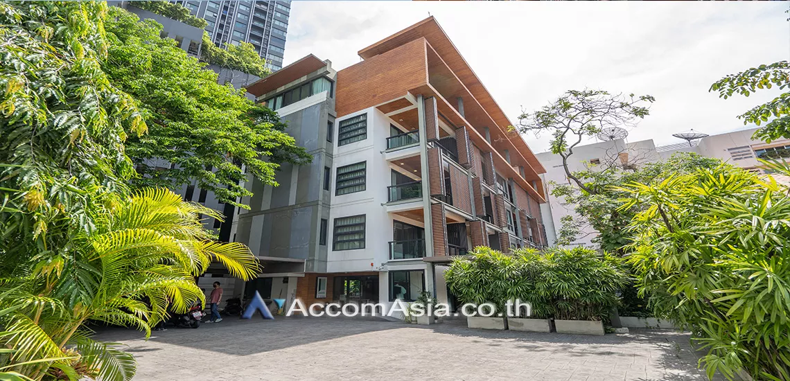  3 br Apartment For Rent in Ploenchit ,Bangkok BTS Ploenchit at Exclusive Residence AA16008