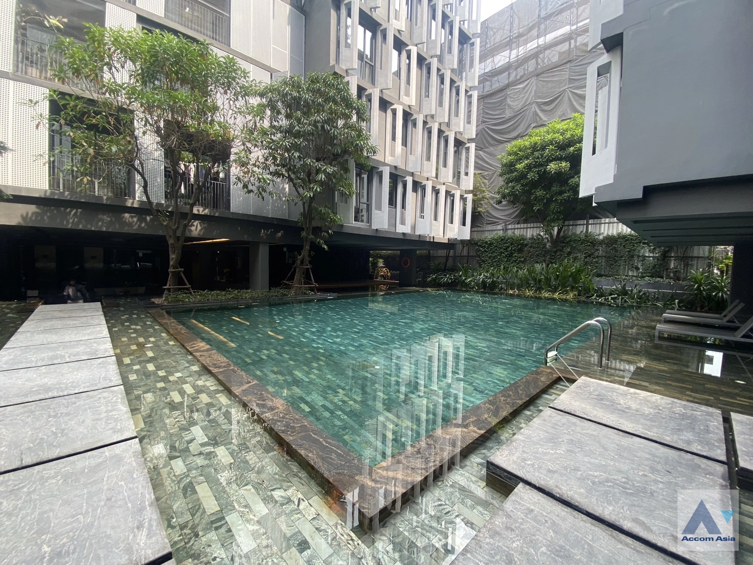  2 br Condominium For Sale in Sukhumvit ,Bangkok BTS Phrom Phong at Siamese Gioia AA40344