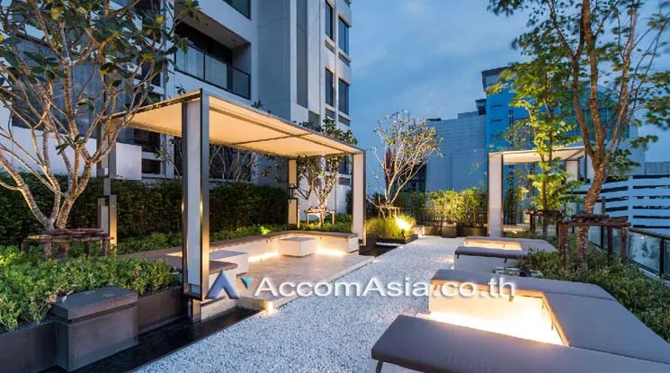  3 br Condominium For Sale in Phaholyothin ,Bangkok BTS Victory Monument at M Phayathai AA16291