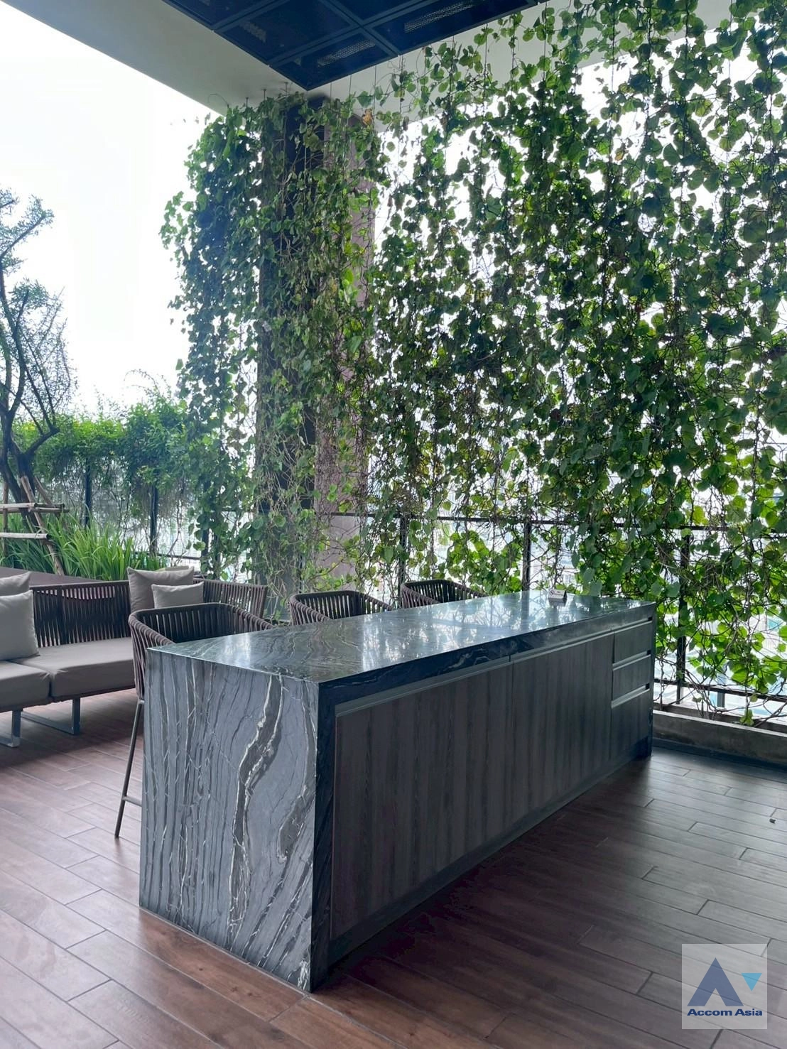  3 br Condominium For Sale in Sukhumvit ,Bangkok MRT Phetchaburi at The Lofts Asoke AA36689