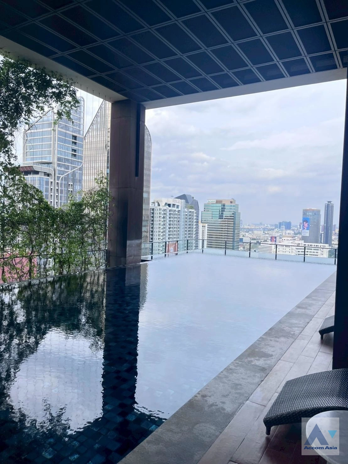  3 br Condominium For Sale in Sukhumvit ,Bangkok MRT Phetchaburi at The Lofts Asoke AA36689