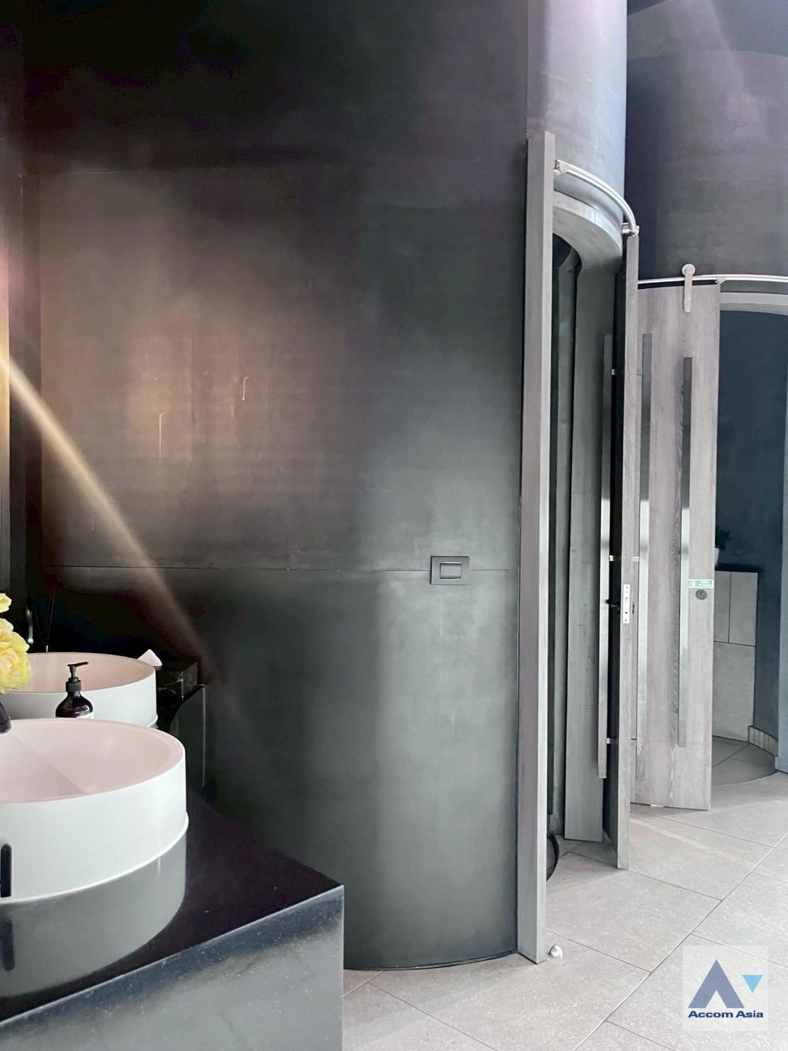  3 br Condominium For Sale in Sukhumvit ,Bangkok MRT Phetchaburi at The Lofts Asoke AA36689