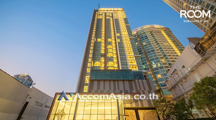 2 br Condominium For Rent in Sukhumvit ,Bangkok BTS Phra khanong at The Room Sukhumvit 69 AA38013