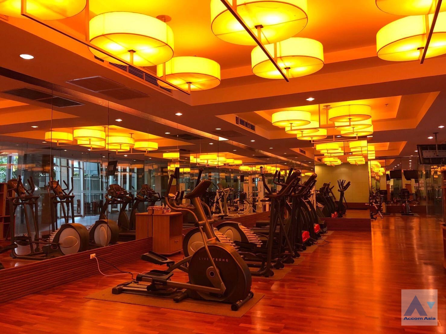  4 br Condominium for rent and sale in Sathorn ,Bangkok BTS Sala Daeng - MRT Lumphini at Sathorn Park Place 27067