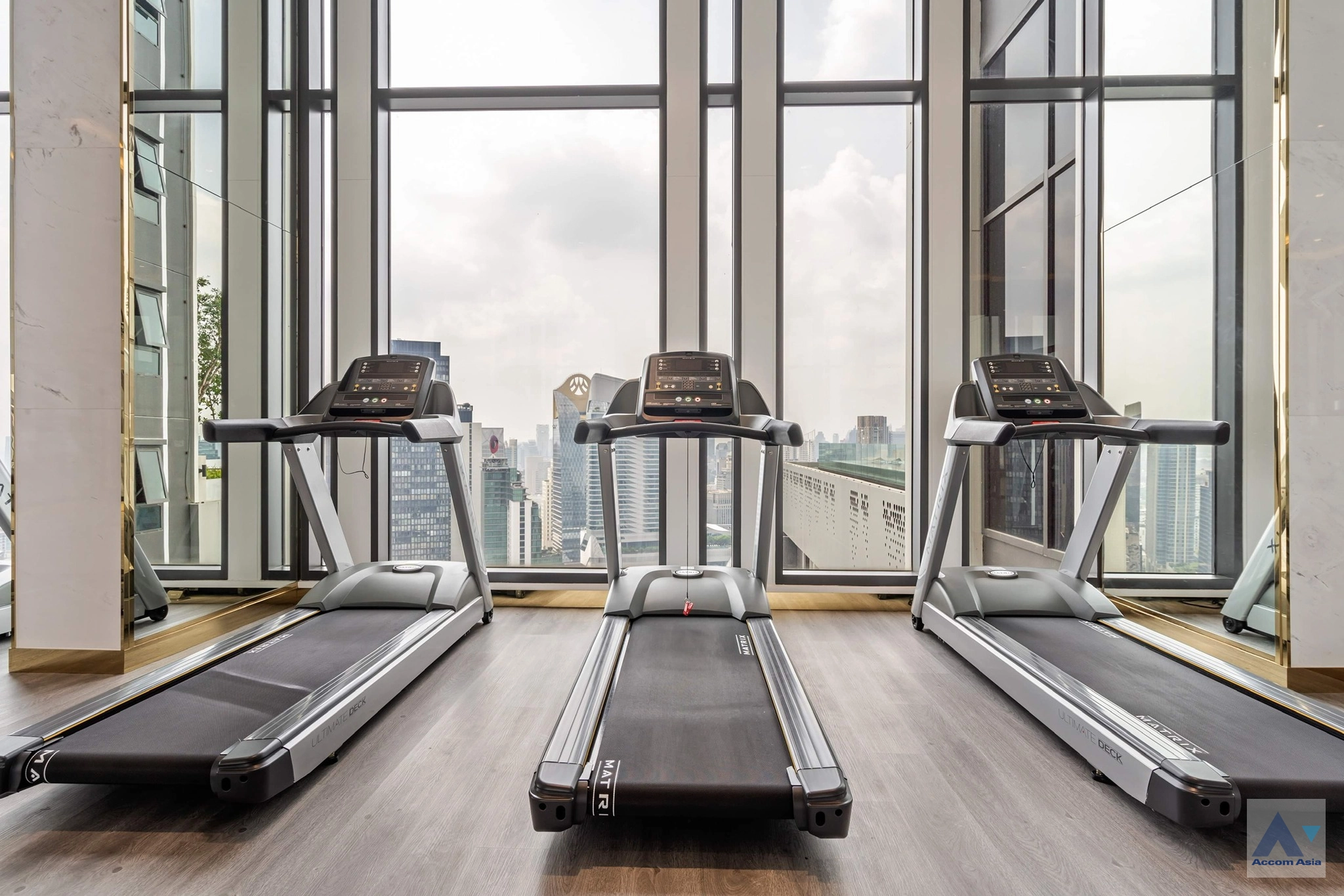 7 Life One Wireless - Condominium - Witthayu - Bangkok / Accomasia