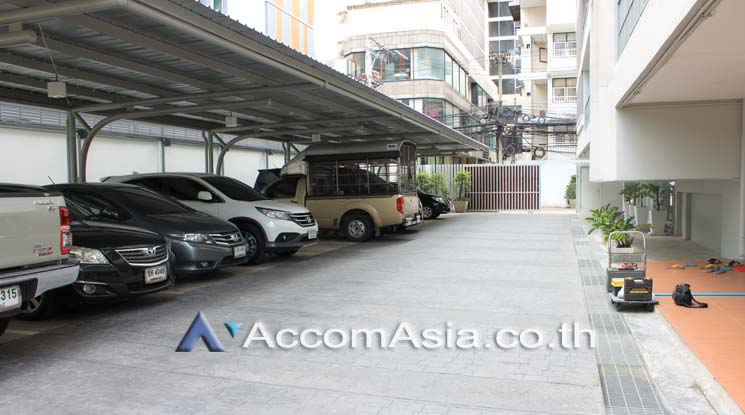 3 br Apartment For Rent in Sukhumvit ,Bangkok BTS Nana at Homely Apartment AA21567