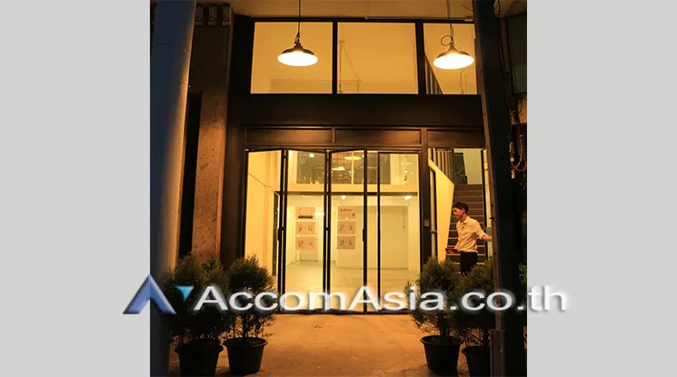  1 Smart Space 48 Office - Office Space - Sukhumvit - Bangkok / Accomasia