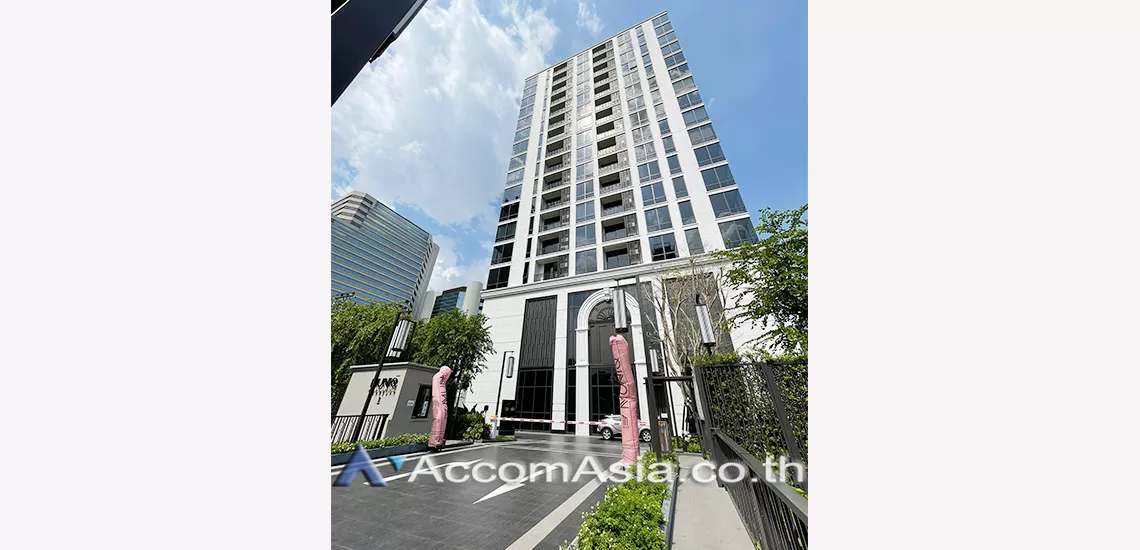  2 br Condominium For Sale in Ploenchit ,Bangkok BTS Ploenchit at MUNIQ Langsuan AA39874