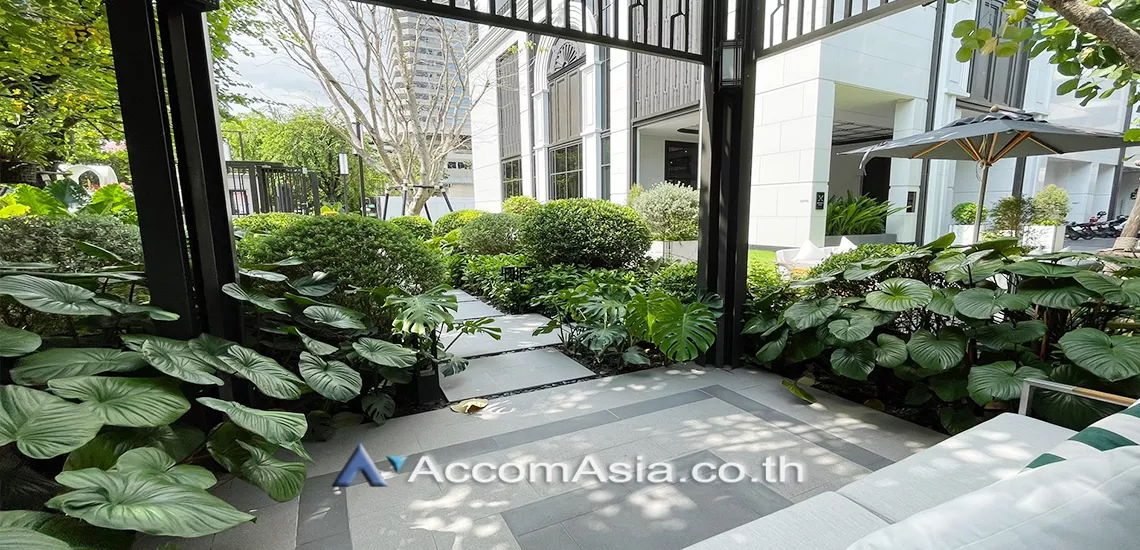  2 br Condominium For Rent in Ploenchit ,Bangkok BTS Ploenchit at MUNIQ Langsuan AA32169