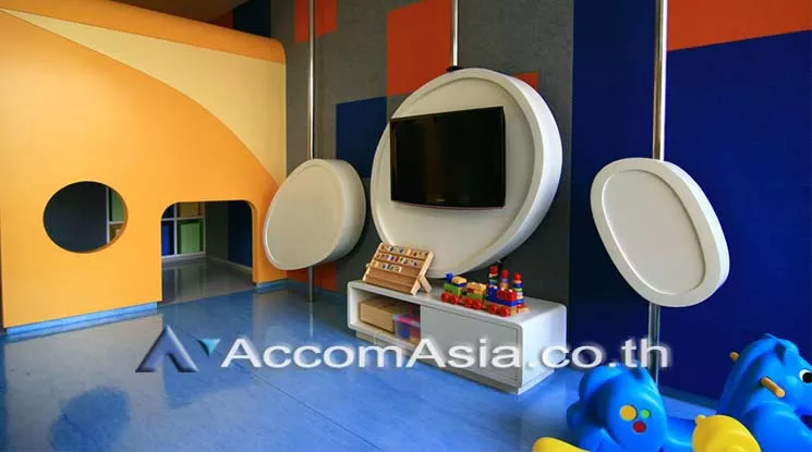 4 Elegantly Furnished - Apartment - Naradhiwas Rajanagarindra - Bangkok / Accomasia