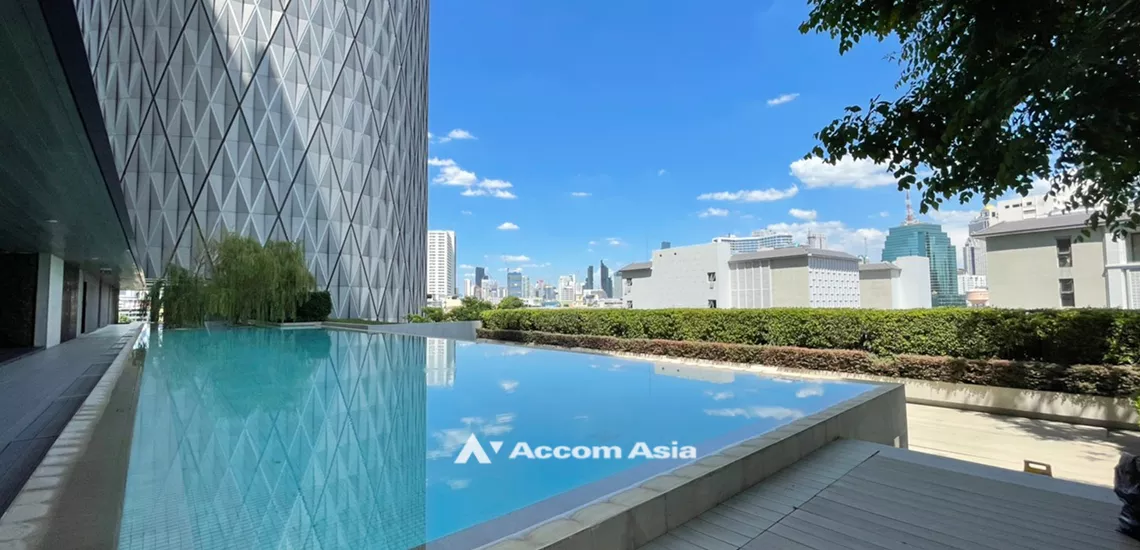  1  2 br Condominium For Sale in Charoennakorn ,Bangkok BTS Krung Thon Buri at Banyan Tree Residences Riverside AA40083