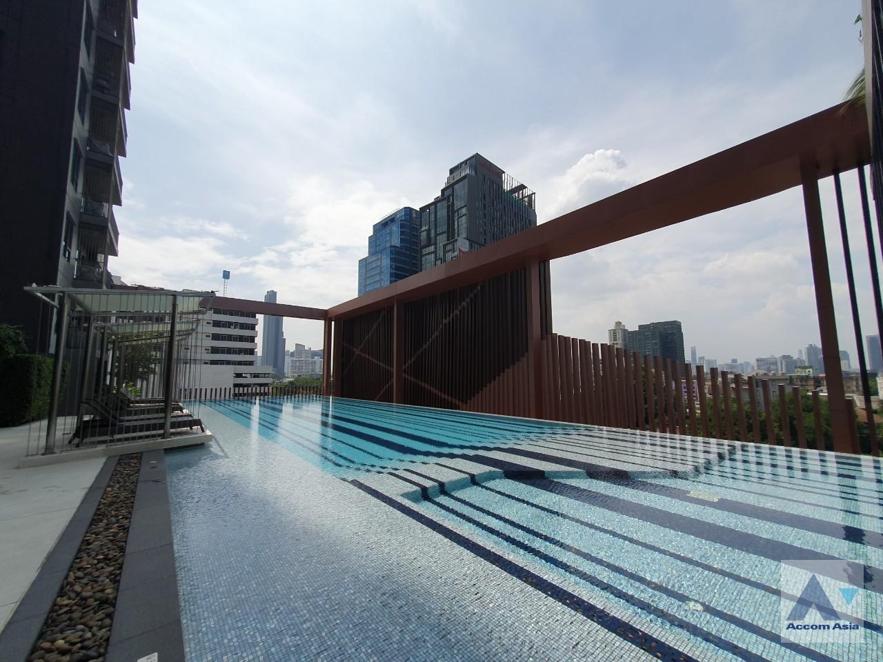  1  3 br Condominium For Rent in Sukhumvit ,Bangkok BTS Ekkamai at C Ekkamai AA27173