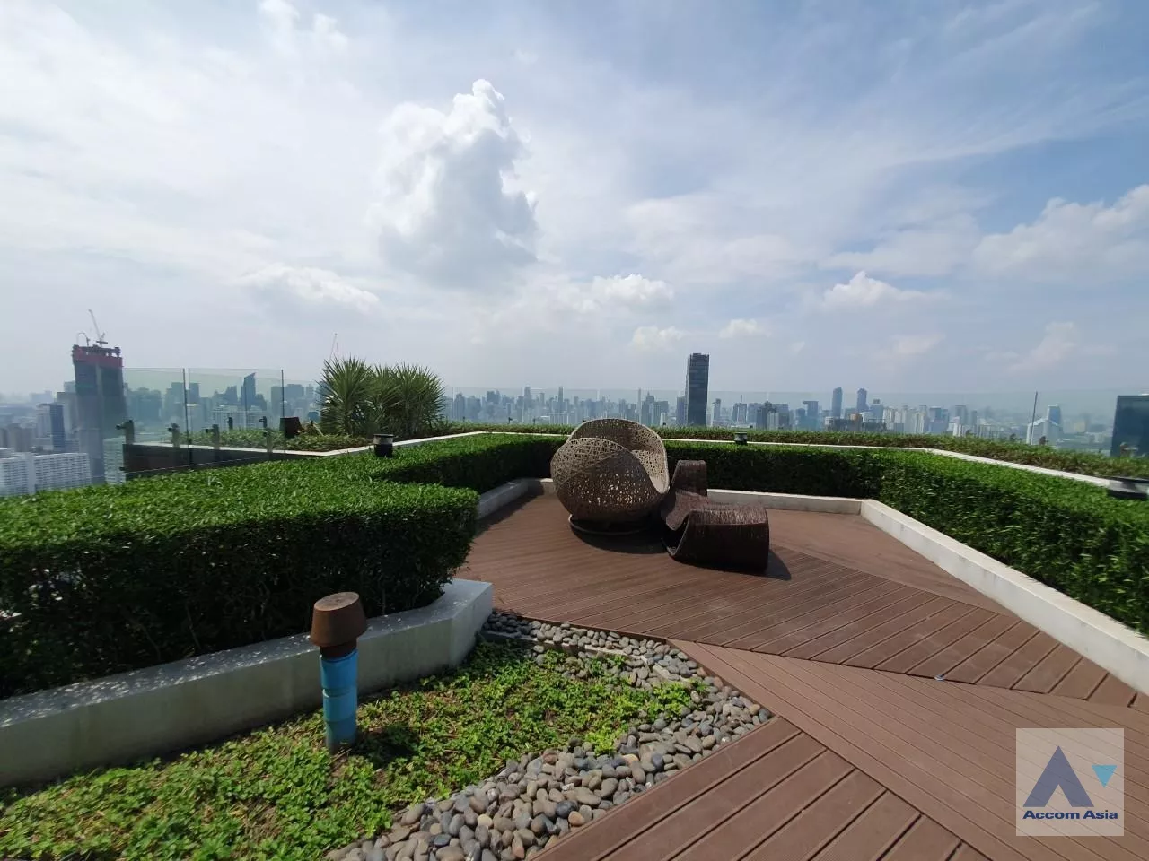 13 C Ekkamai - Condominium - Sukhumvit - Bangkok / Accomasia