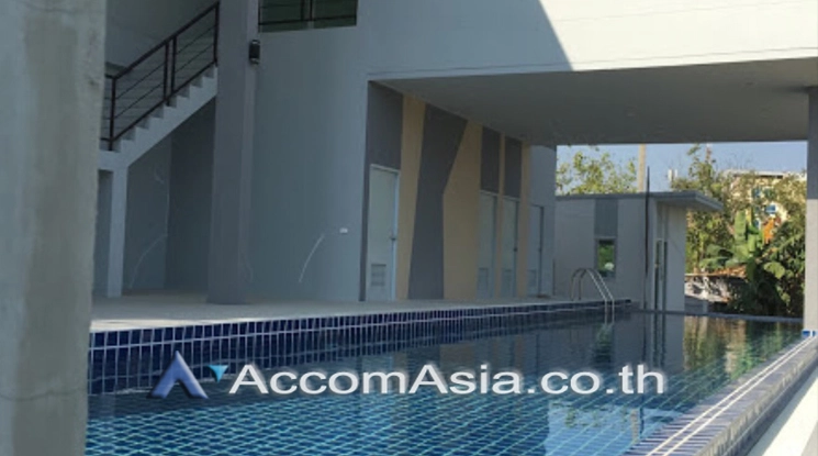  1 The Rich Bizhome - Townhouse - bangna - Bangkok / Accomasia
