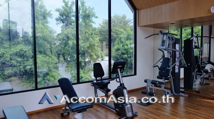  3 Bedrooms  Townhouse For Sale in Sathorn, Bangkok  (AA35899)