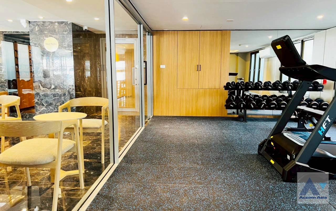  3 br Apartment For Rent in Dusit ,Bangkok BTS Thong Lo at Sawit Suites Apartment AA45437