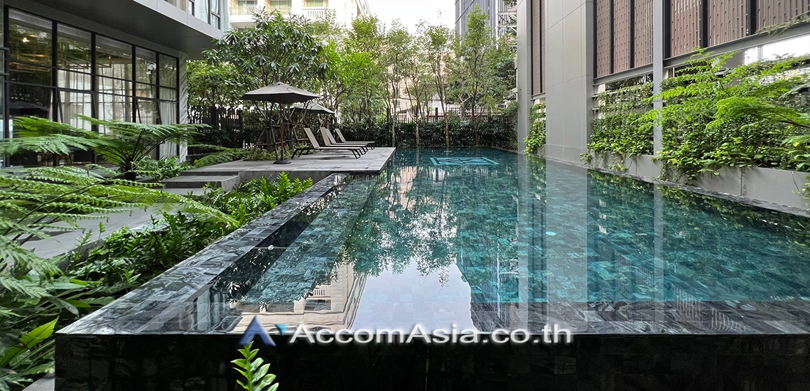  2 br Condominium For Rent in Ploenchit ,Bangkok BTS Ratchadamri - MRT Silom at KLASS Sarasin Rajdamri AA40085