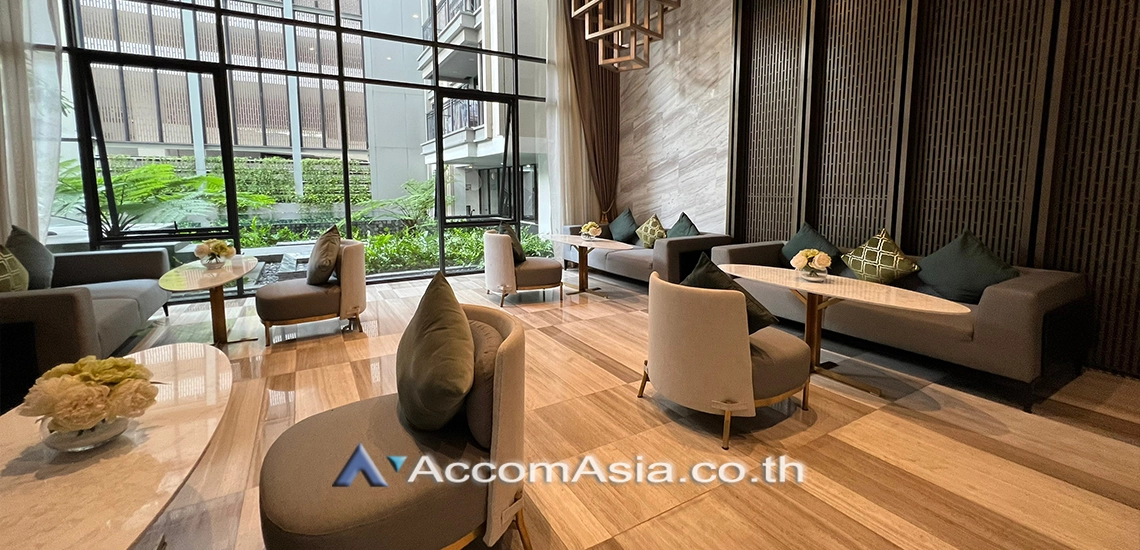  2 br Condominium For Rent in Ploenchit ,Bangkok BTS Ratchadamri - MRT Silom at KLASS Sarasin Rajdamri AA40063