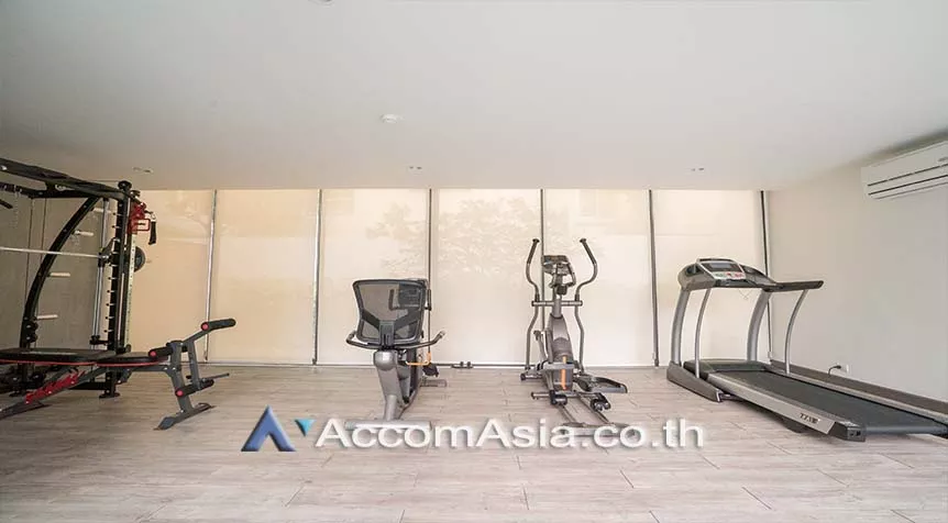  3 br Apartment for rent and sale in Sukhumvit ,Bangkok BTS Phrom Phong at Boutique Modern Apartment AA26044