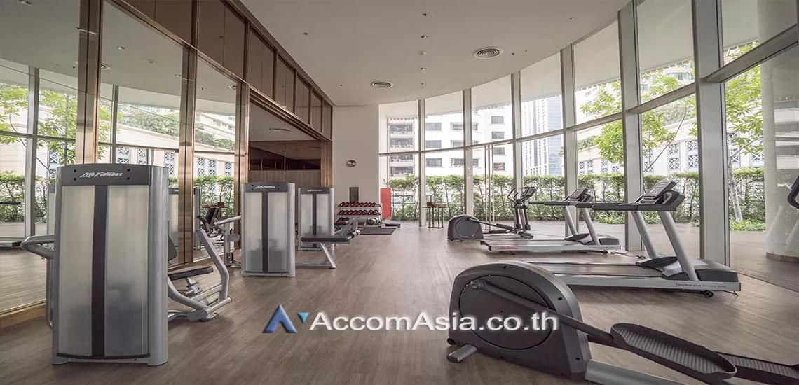  1 br Apartment For Rent in Ploenchit ,Bangkok BTS Ratchadamri at Luxury Service Residence AA35124