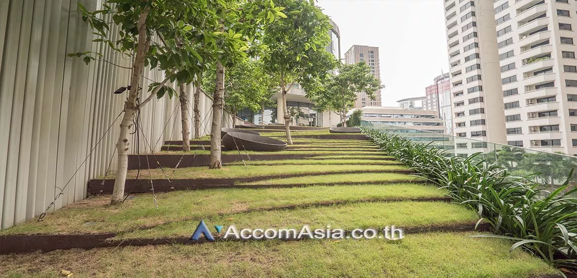  1 br Apartment For Rent in Ploenchit ,Bangkok BTS Ratchadamri at Luxury Service Residence AA32903