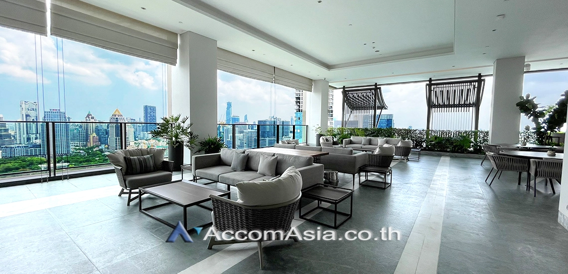  3 br Condominium For Rent in Ploenchit ,Bangkok BTS Ratchadamri at The Residences at Sindhorn Kempinski Hotel Bangkok AA40261