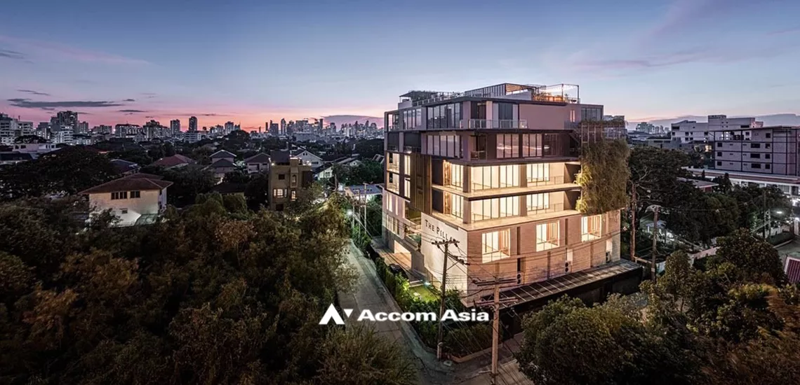  2 br Condominium For Sale in Sukhumvit ,Bangkok BTS Phra khanong at The Pillar AA34273