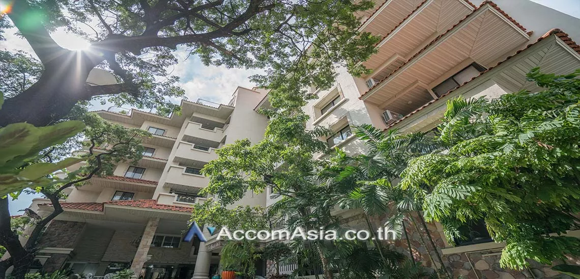  3 br Condominium For Rent in Sukhumvit ,Bangkok BTS Ekkamai at Cross Creek AA33563