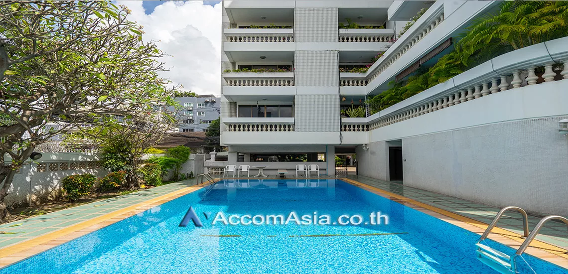  3 br Apartment For Rent in Sukhumvit ,Bangkok BTS Thong Lo at Charming apartment AA30422