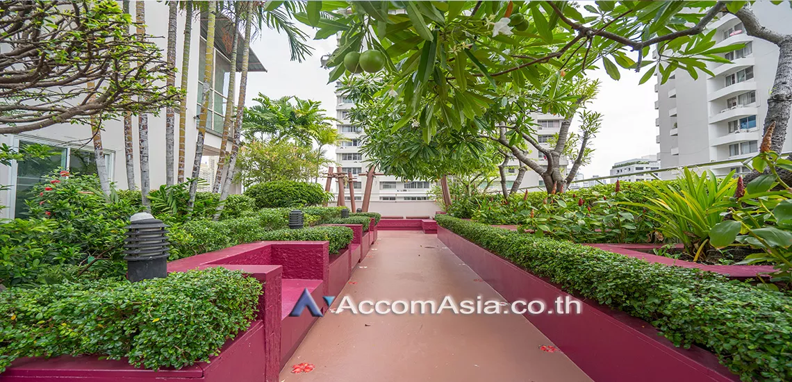  3 br Apartment for rent and sale in Sukhumvit ,Bangkok BTS Phrom Phong at The rooms are luxurious & comfortable AA43202