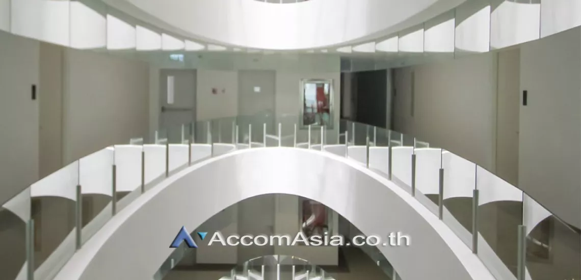  3 Vertiq Rama 4 Siam - Condominium - Si Phraya - Bangkok / Accomasia