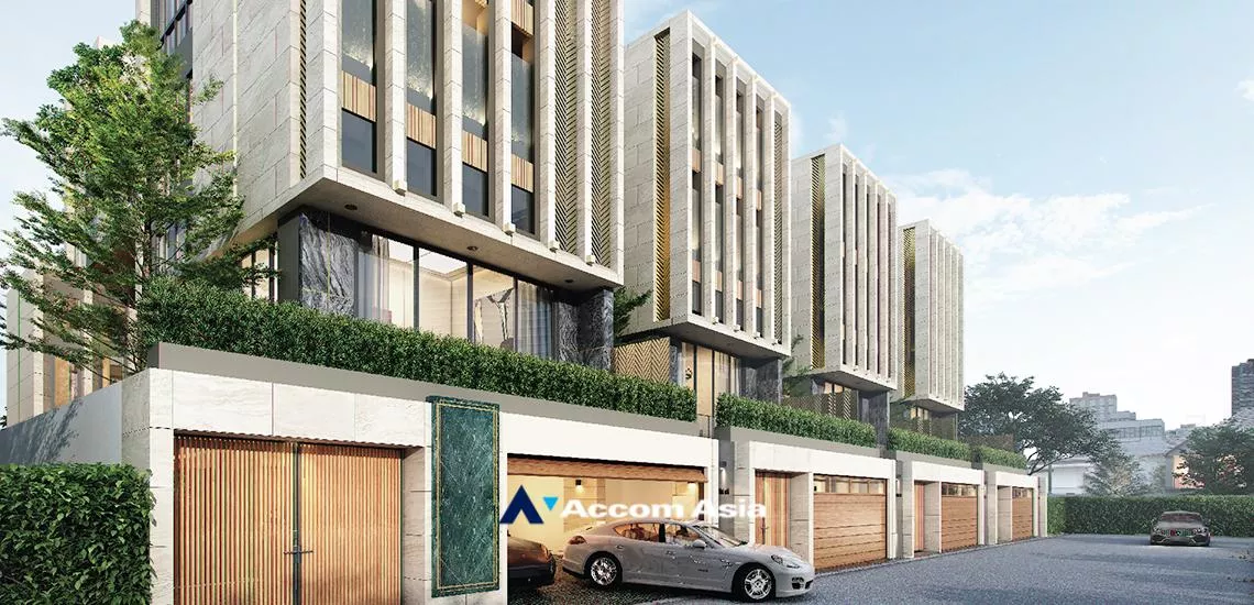  4 br House For Sale in  ,Bangkok BTS Ari at Luxury Spacious  Single House AA32366