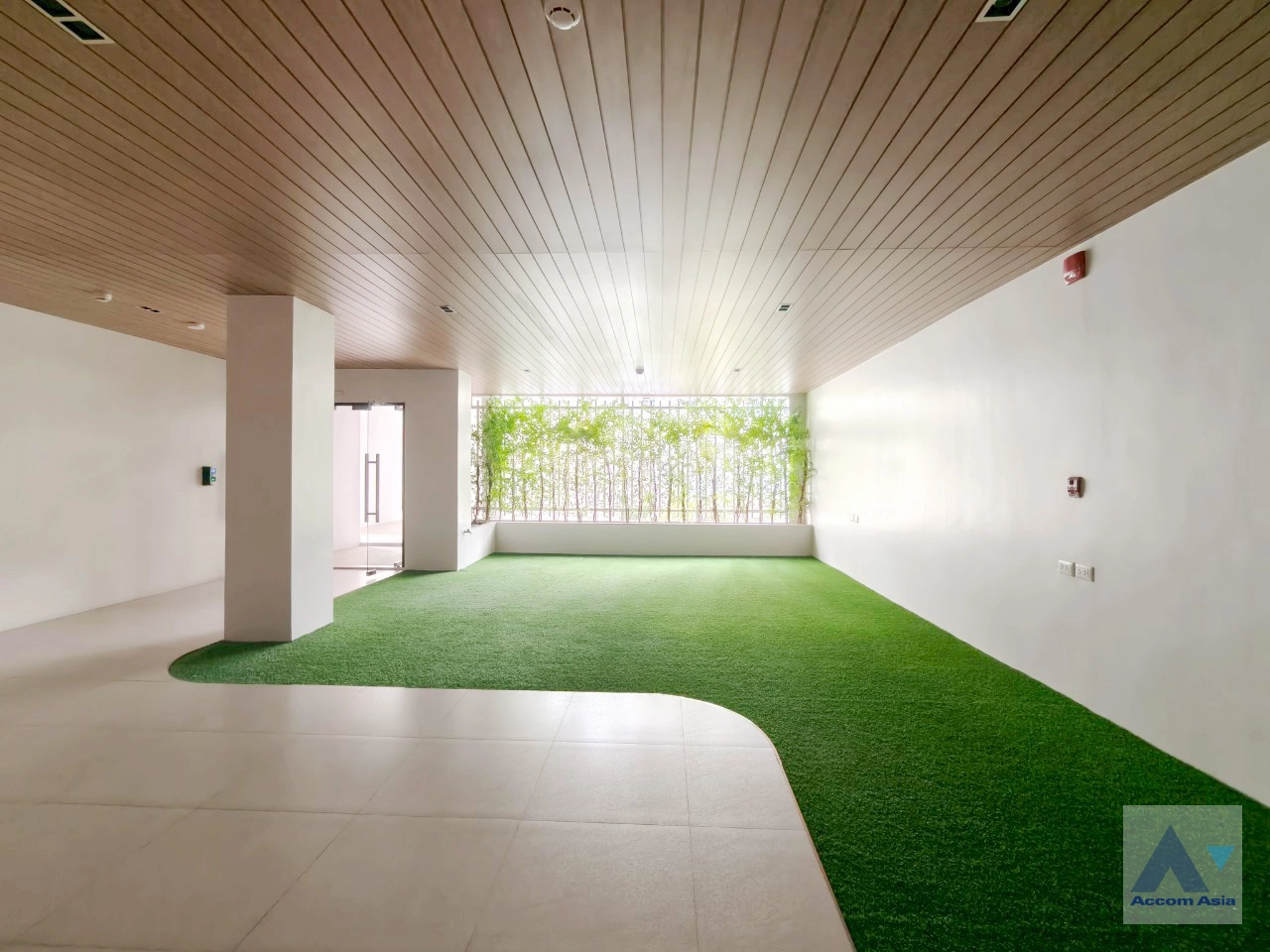  4 br Apartment for rent and sale in Sathorn ,Bangkok BTS Chong Nonsi at Luxury Designed in Prime Area AA33440