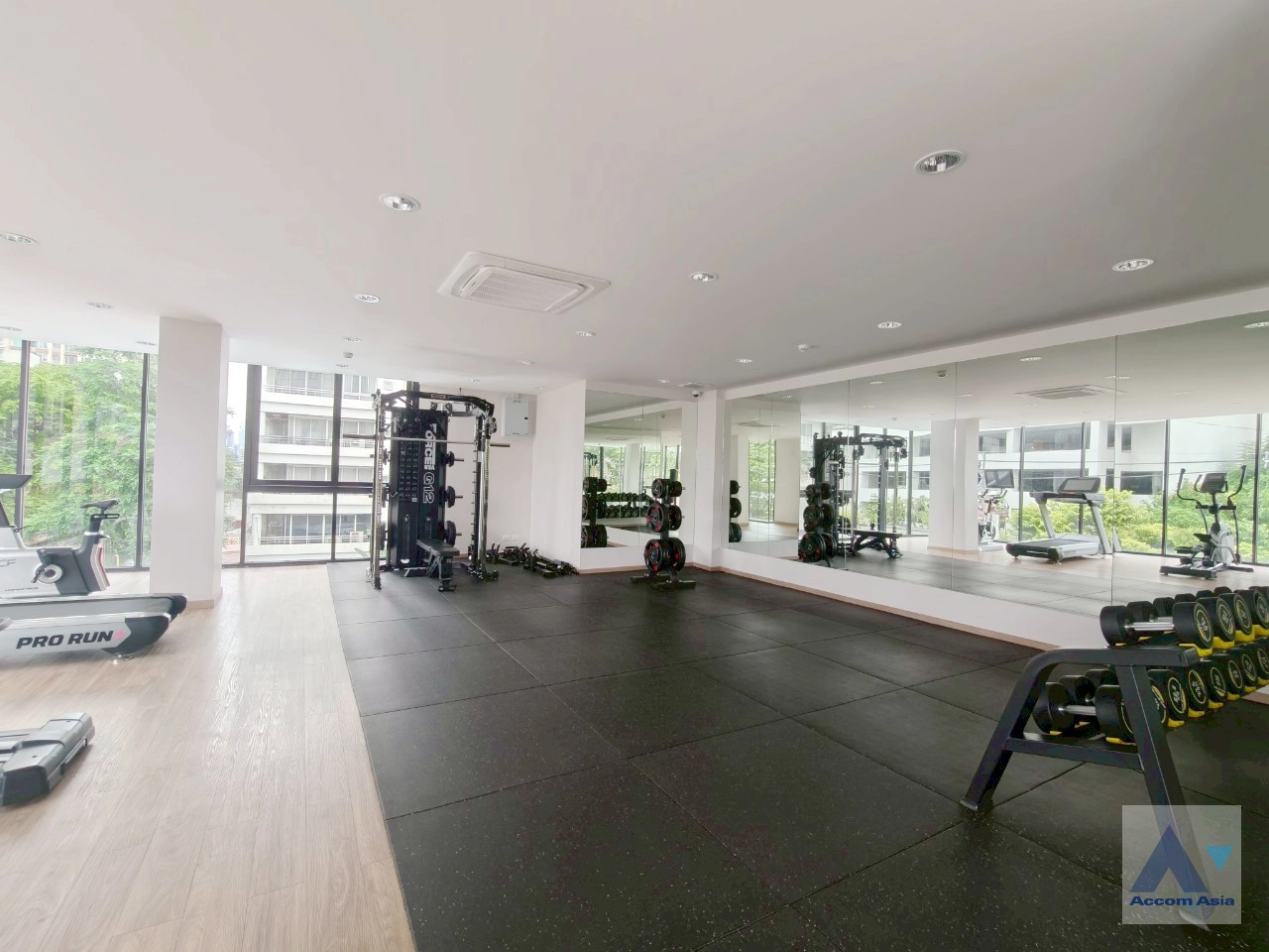  4 br Apartment for rent and sale in Sathorn ,Bangkok BTS Chong Nonsi at Luxury Designed in Prime Area AA33440