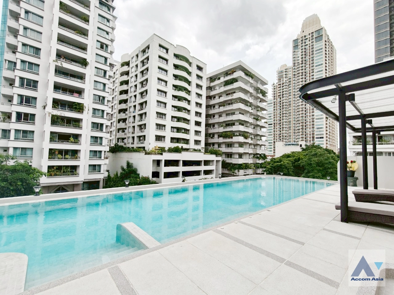  4 br Apartment for rent and sale in Sathorn ,Bangkok BTS Chong Nonsi at Luxury Designed in Prime Area AA33440