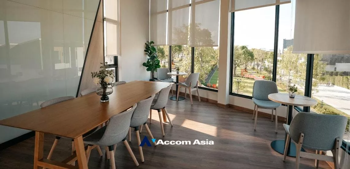  4 br Townhouse For Rent in Samutprakan ,Samutprakan  at House AA33897