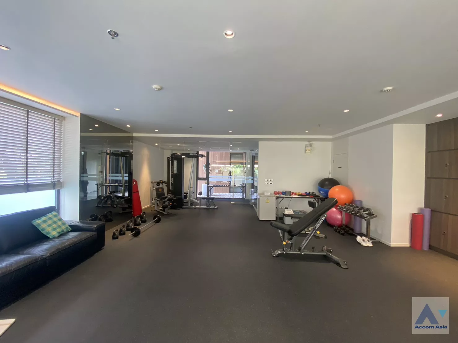  2 br Apartment for rent and sale in Sukhumvit ,Bangkok BTS Phrom Phong at Serene Place with Modern Style AA33201