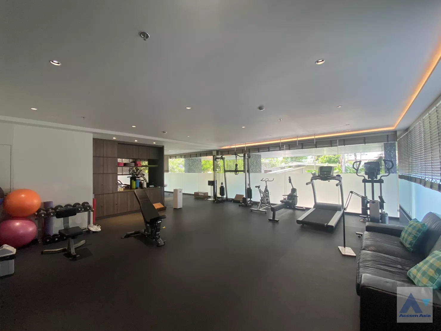  2 br Apartment for rent and sale in Sukhumvit ,Bangkok BTS Phrom Phong at Serene Place with Modern Style AA33201