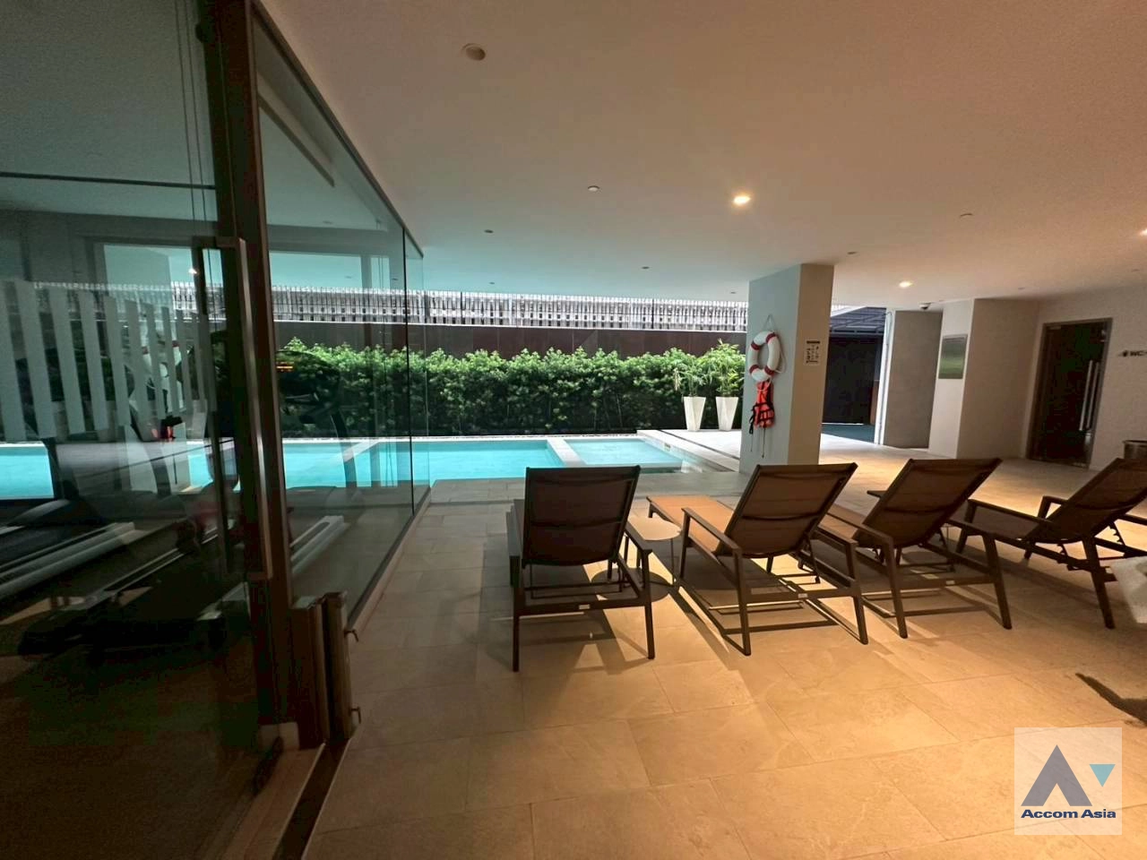  4 br Apartment For Rent in Sukhumvit ,Bangkok BTS Asok at Comfortable of Living Space AA35674