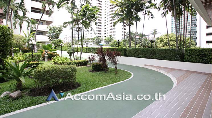  3 br Apartment For Rent in Sukhumvit ,Bangkok BTS Asok - MRT Sukhumvit at Perfect for family 1416145