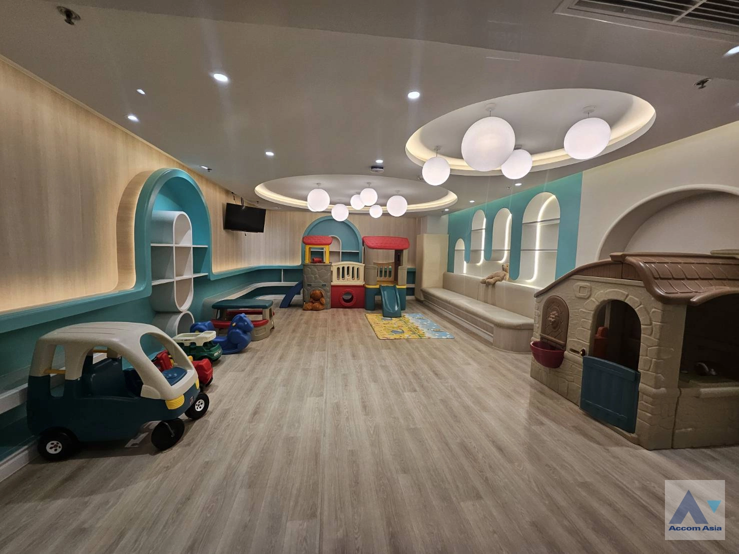  4 br Apartment For Rent in Sukhumvit ,Bangkok BTS Asok at Centre Point Sukhumvit 10 AA40076