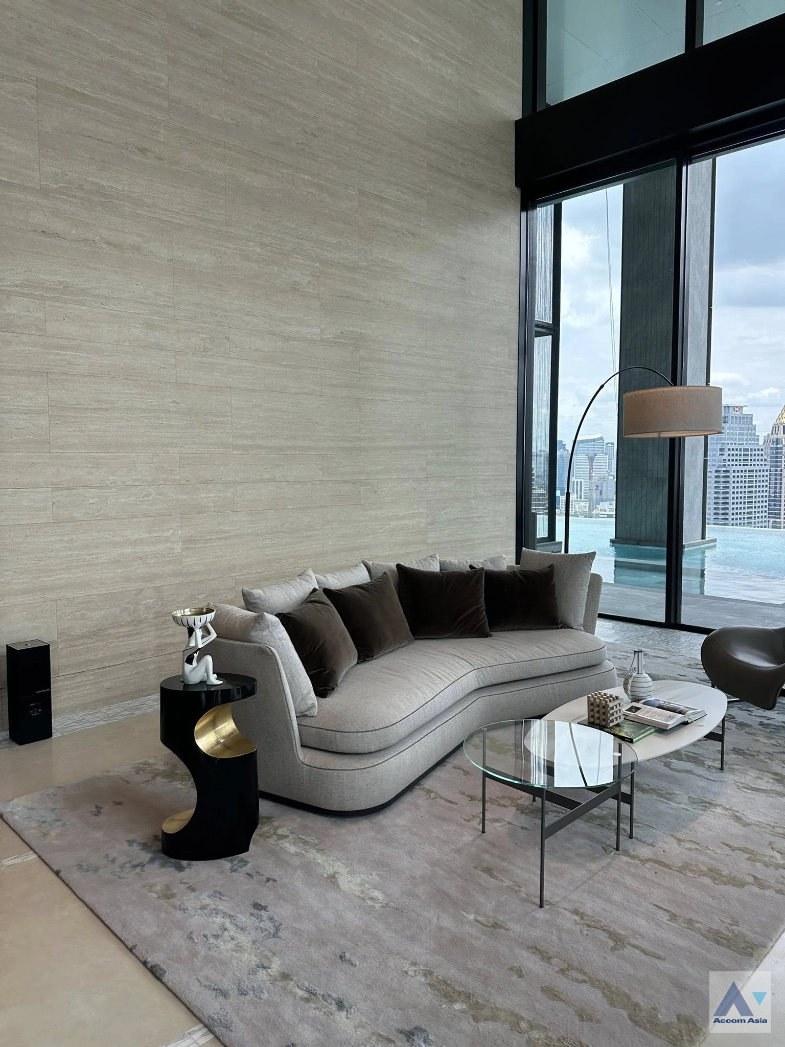  3 br Condominium for rent and sale in Ploenchit ,Bangkok MRT Lumphini at ONE Bangkok AA43179