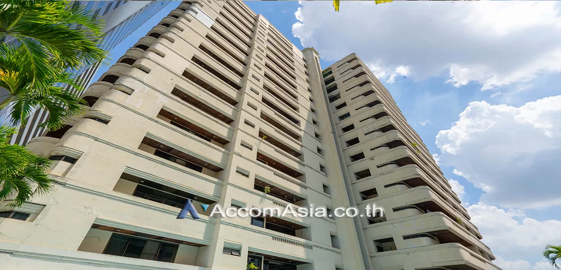  3 br Apartment For Rent in Sukhumvit ,Bangkok BTS Asok - MRT Sukhumvit at Suite For Family AA32299