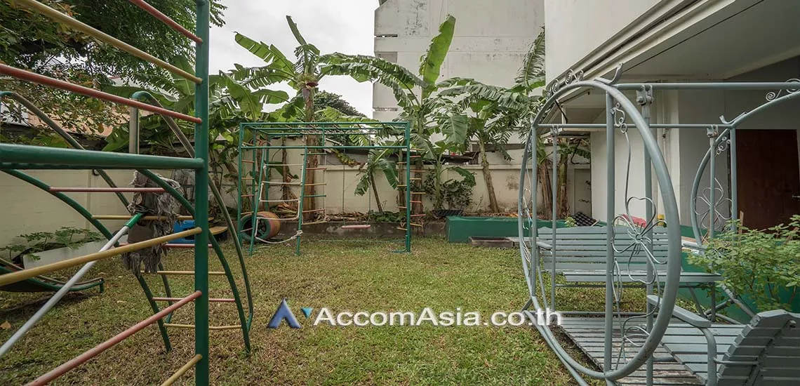  4 br Apartment For Rent in Sukhumvit ,Bangkok BTS Thong Lo at Charming Style 20685