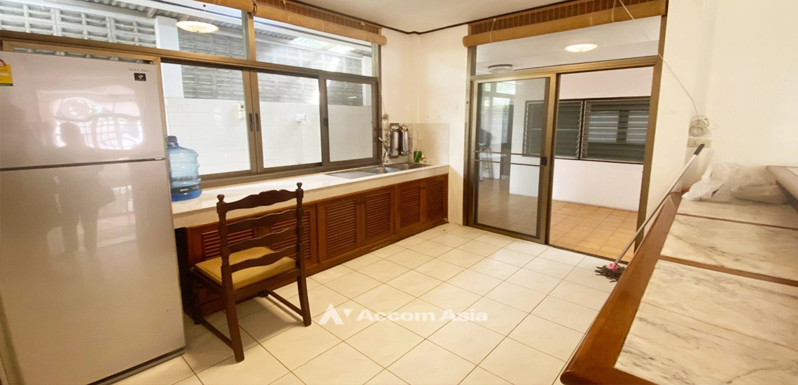 11  3 br House For Sale in Sukhumvit ,Bangkok BTS Thong Lo 910003