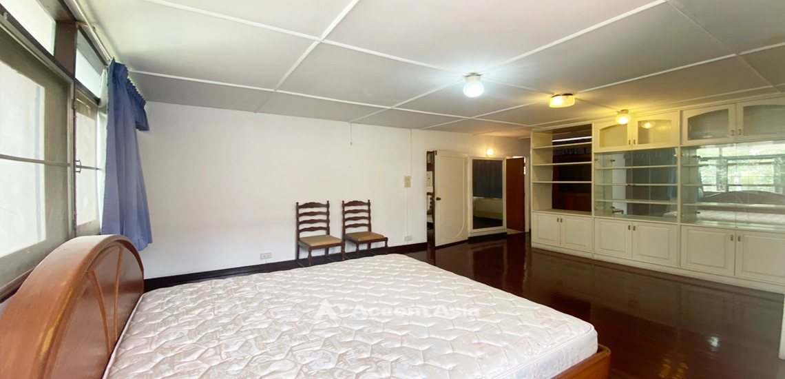 15  3 br House For Sale in Sukhumvit ,Bangkok BTS Thong Lo 910003