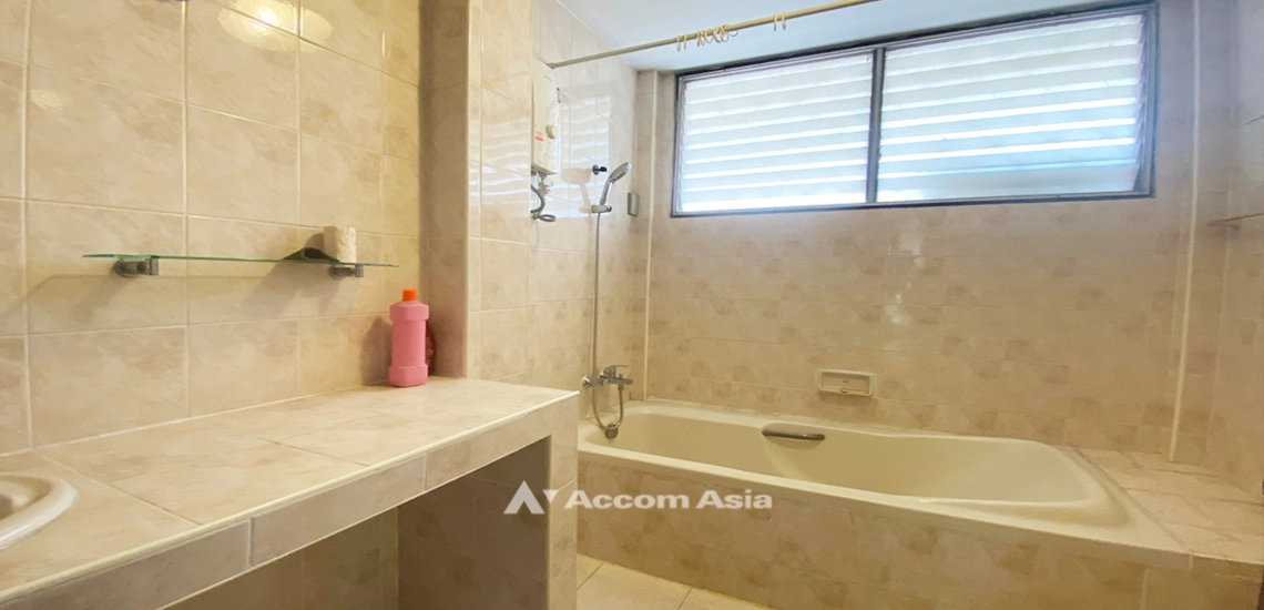 18  3 br House for rent and sale in sukhumvit ,Bangkok BTS Thong Lo 910003
