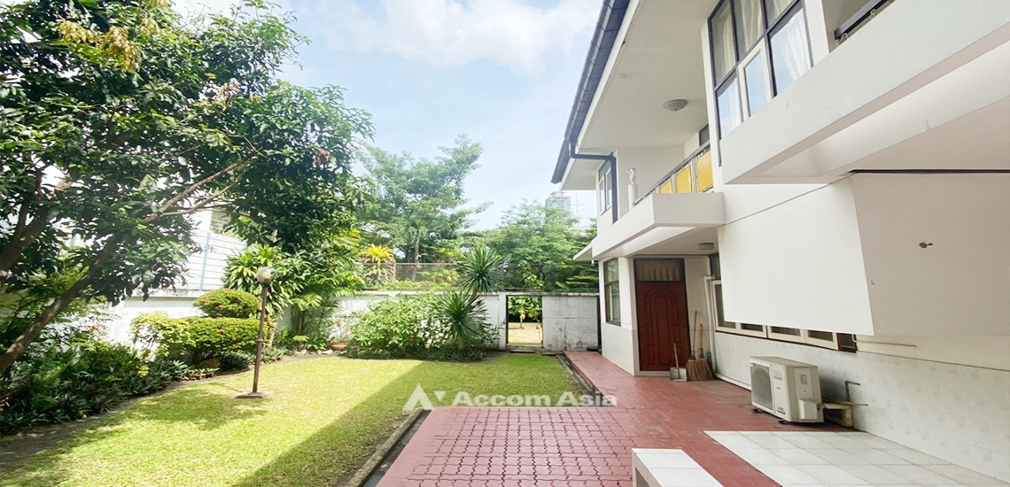 29  3 br House For Sale in Sukhumvit ,Bangkok BTS Thong Lo 910003