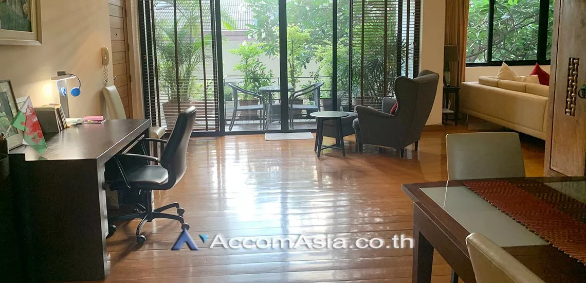 5  3 br Apartment For Rent in Phaholyothin ,Bangkok BTS Ari at Contemporary Modern Boutique 110015